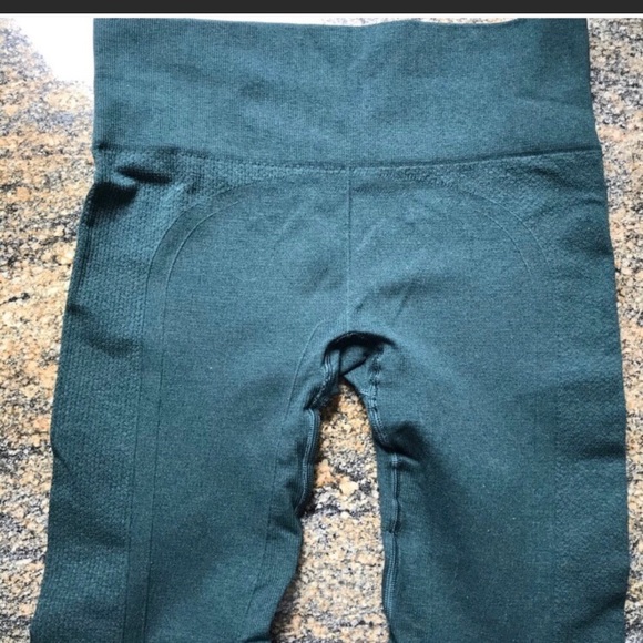 lululemon athletica Pants - Lululemon Ebb 2 street leggings